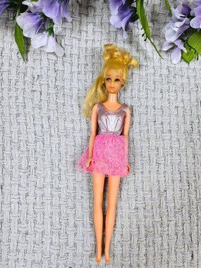 Vintage MOD Era Francie Grow Pretty Hair Doll Original Dress